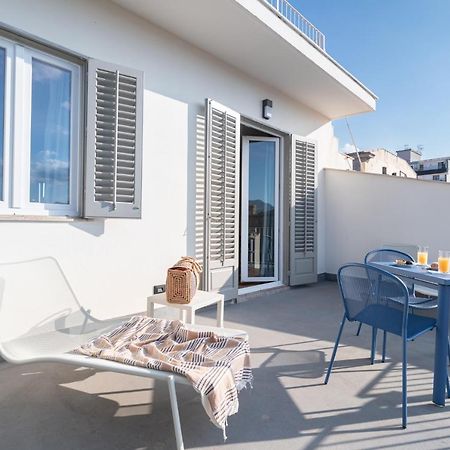 Attico 37 - Queen Room Con Terrazza Privata Palermo Exteriör bild