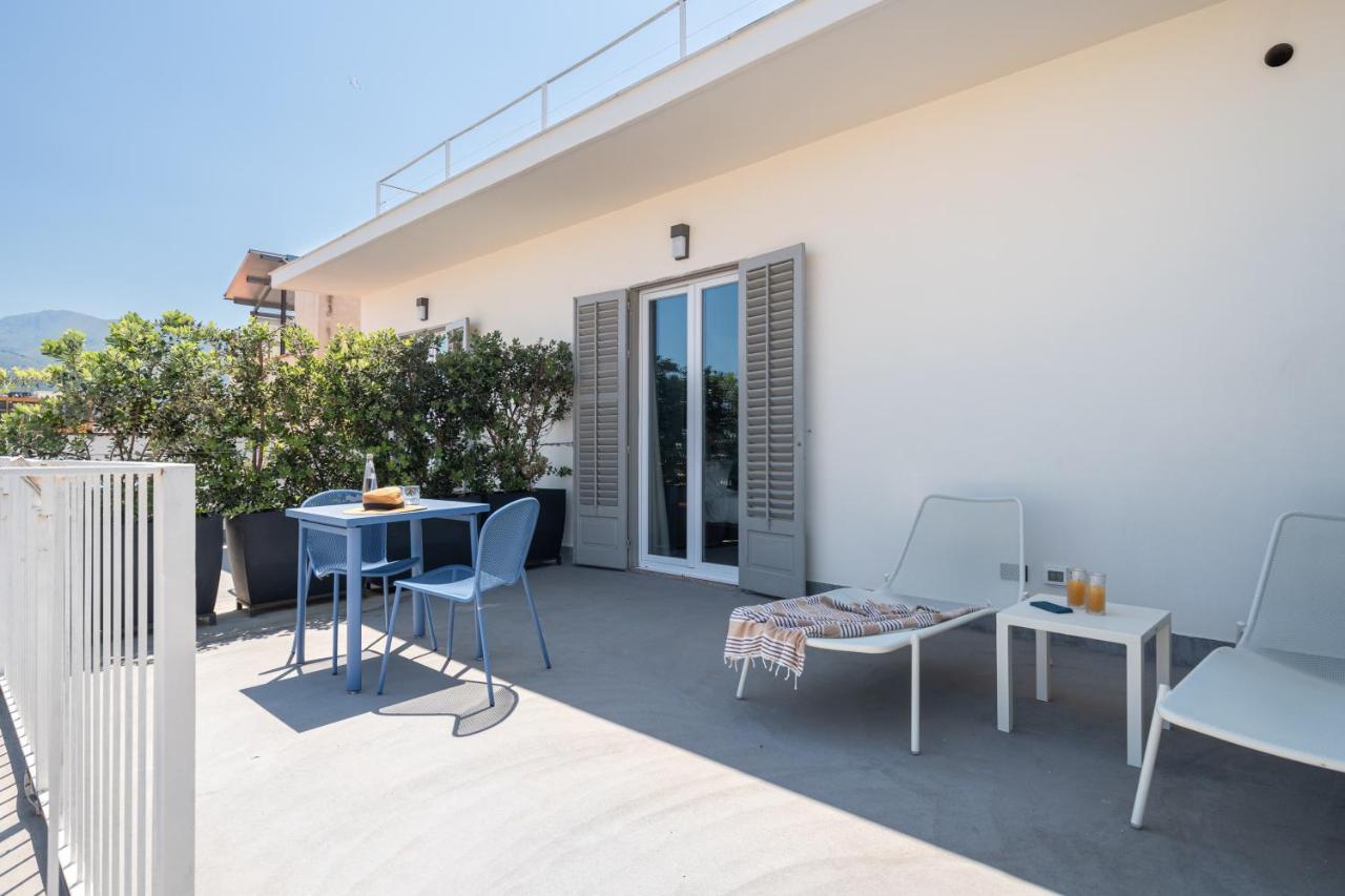 Attico 37 - Queen Room Con Terrazza Privata Palermo Exteriör bild