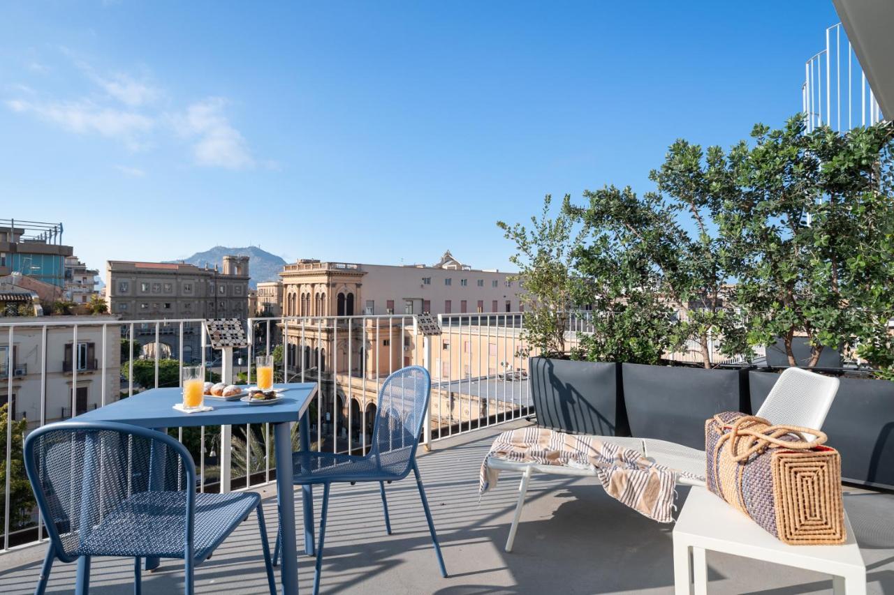 Attico 37 - Queen Room Con Terrazza Privata Palermo Exteriör bild